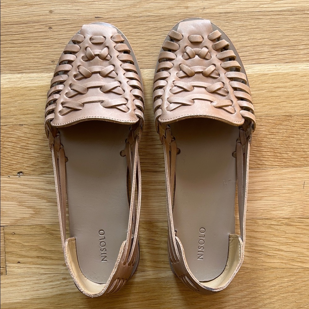 Nisolo Women's Woven Leather Loafers in Tan